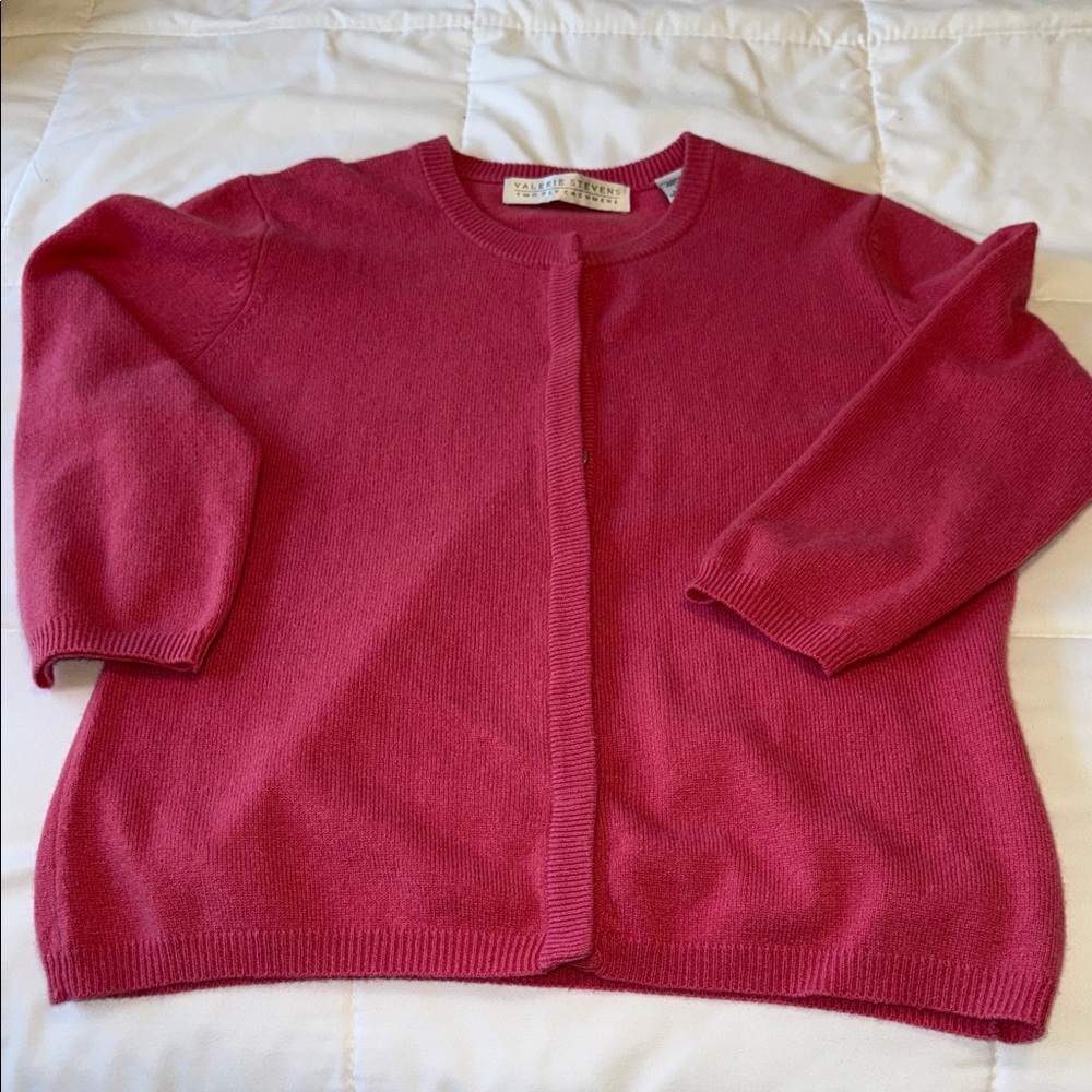 CASHMERE Valerie Stevens dark pink Cardigan Sweater. M